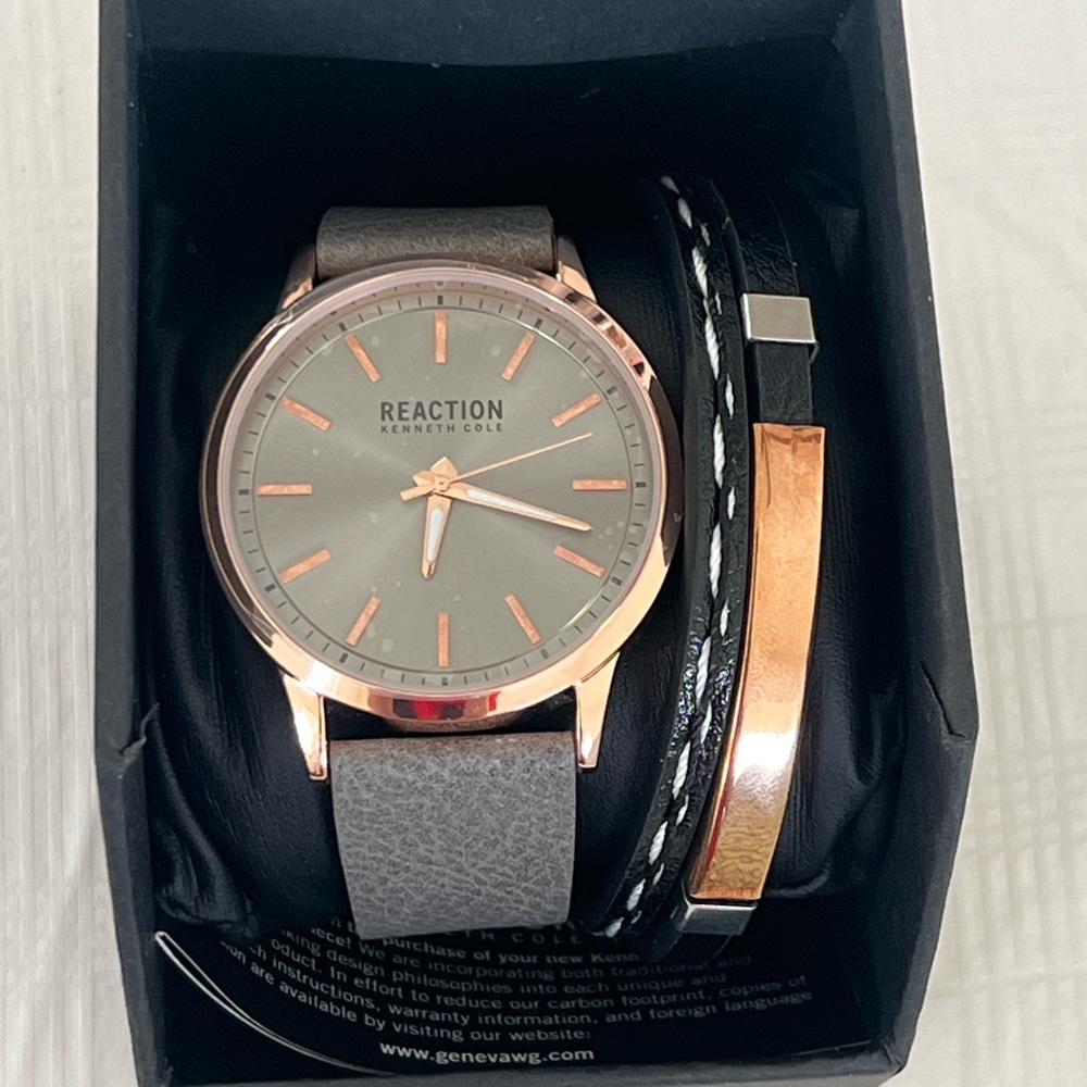 NIB Kenneth Cole Reaction Analog Grey Dial Men's Watch & Bracelet SR626SW GA7004